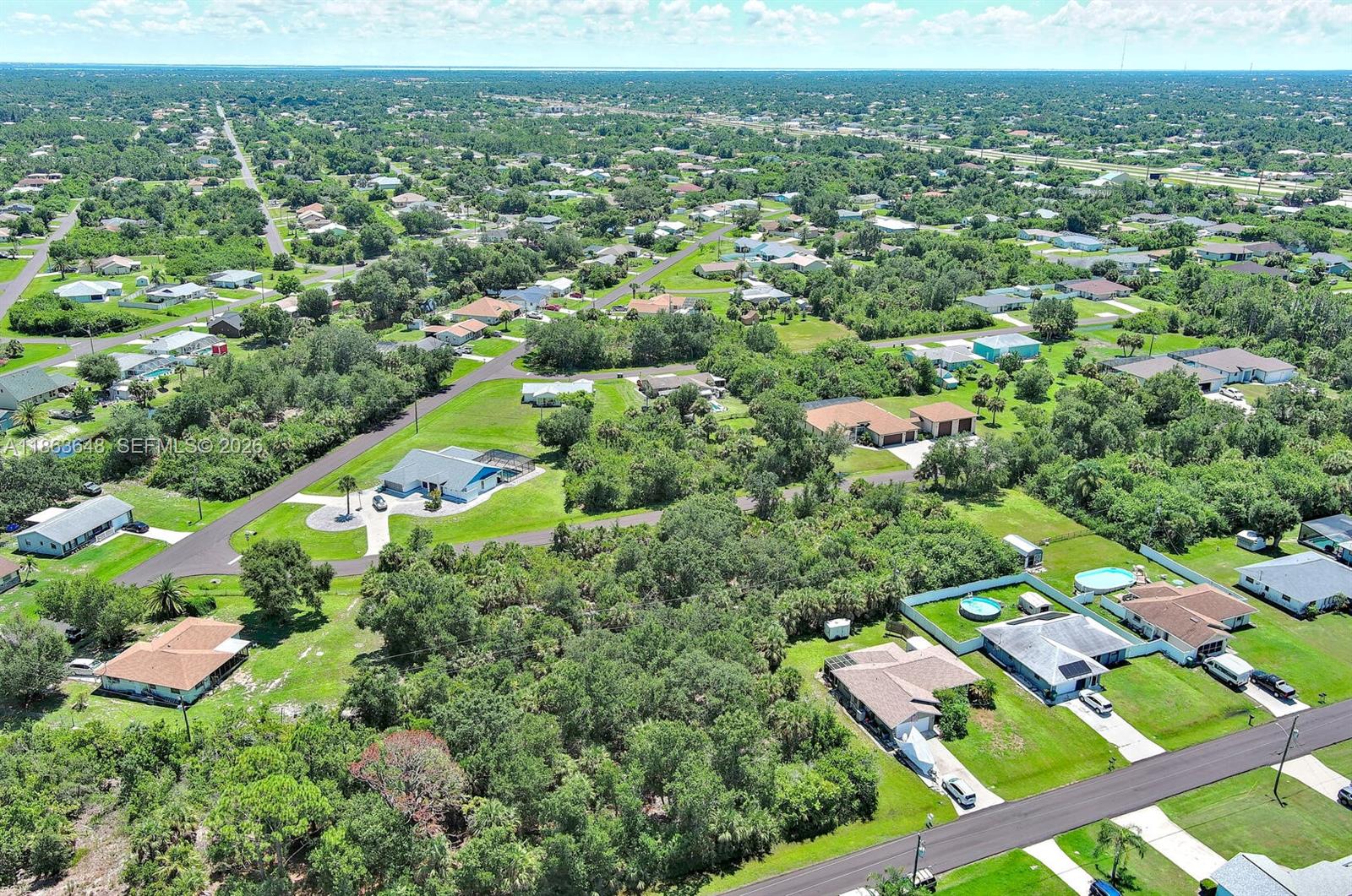 PORT CHARLOTTE - Land