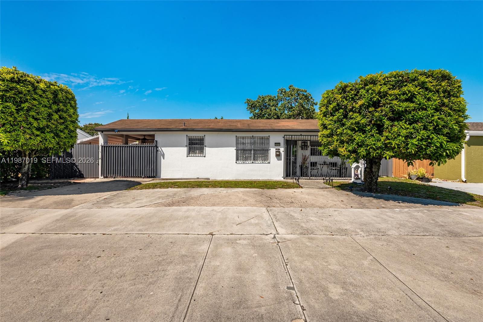 Investor Opportunity! Spacious single-family home in Central Hollywood featuring 4 bedrooms and 2 bathrooms, plus additional utility rooms that can be used as extra bedrooms, office space, or storage. Property appears larger than public records and offers excellent potential for income-producing cash flow. Ideal for investors or large families. Centrally located between Fort Lauderdale and Miami with easy access to major highways, Hard Rock Casino & Hotel, Fort Lauderdale Airport, beaches, shopping, dining, and major employers.