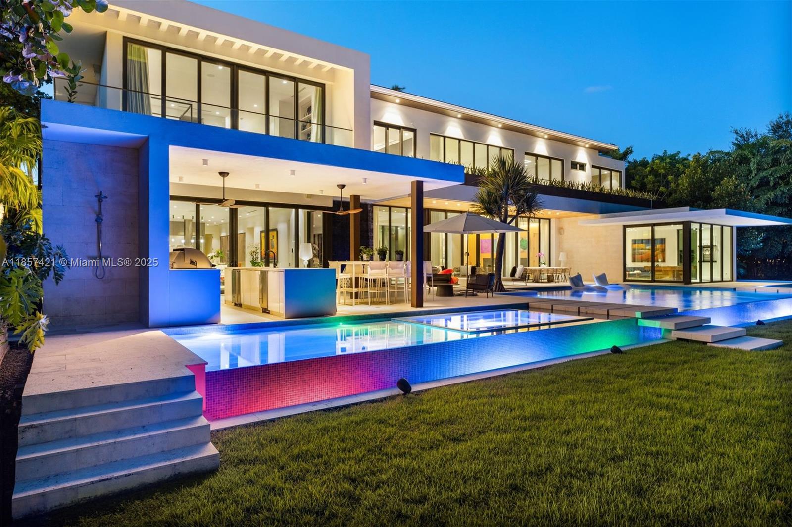 GABLES ESTATES NO 2 - Residential
