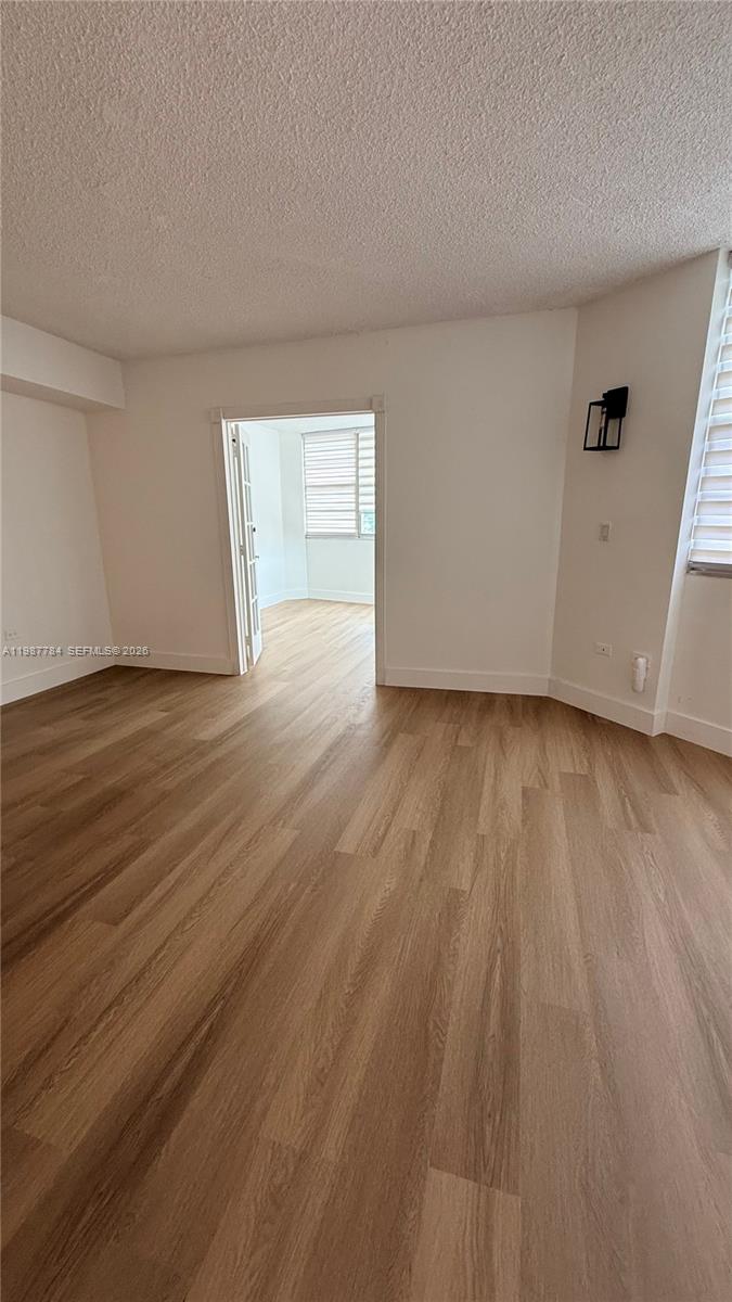FOUR AMBASSADORS CONDO - Residential