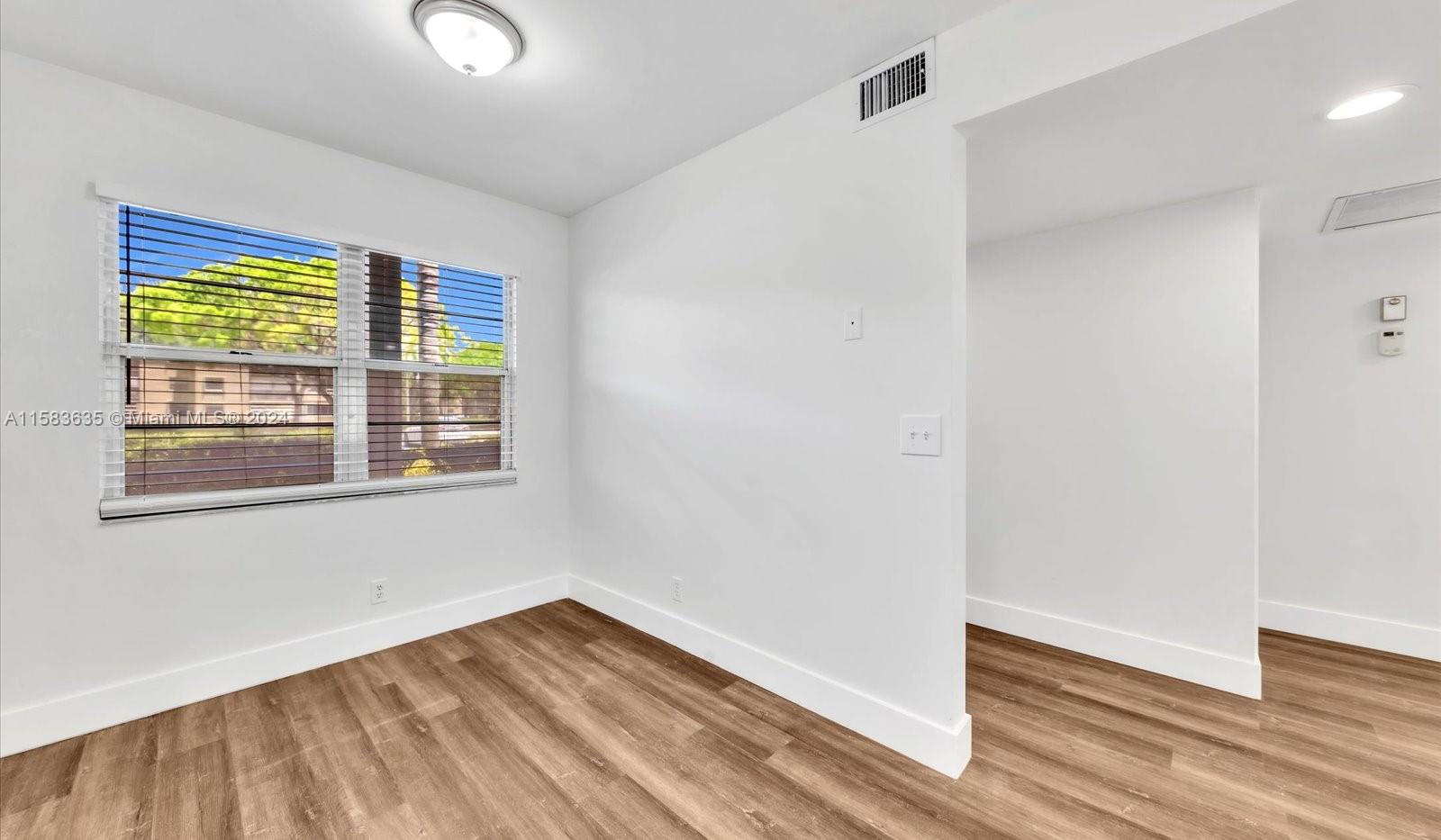 HAWTHORNE AT CENTURY VILL - Residential