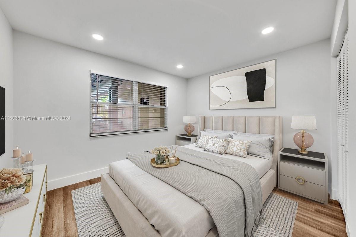 HAWTHORNE AT CENTURY VILL - Residential