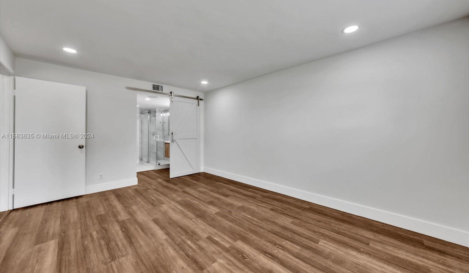 HAWTHORNE AT CENTURY VILL - Residential