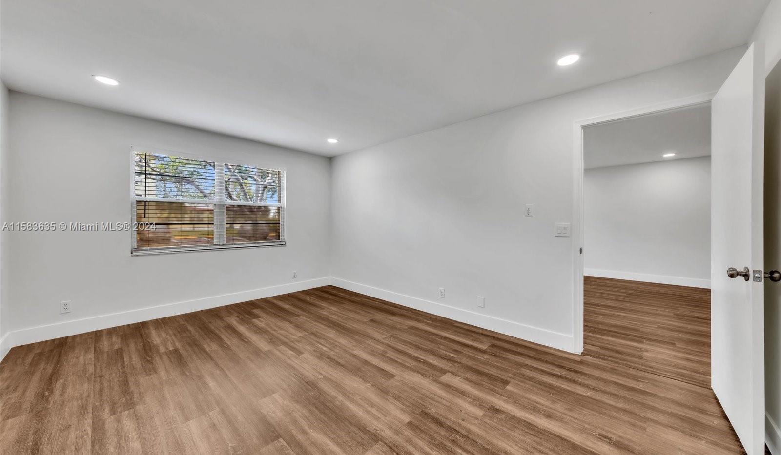 HAWTHORNE AT CENTURY VILL - Residential