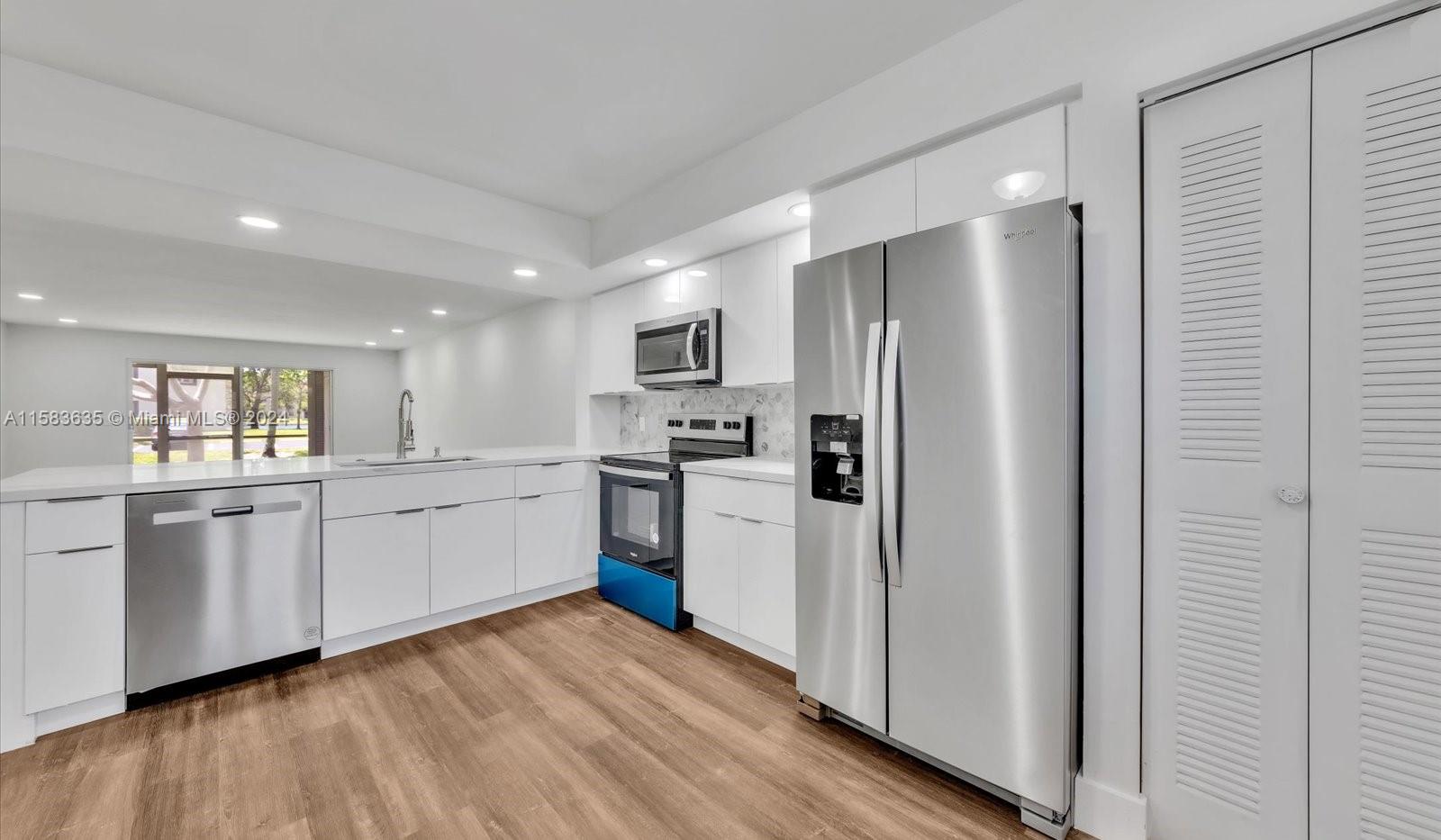 HAWTHORNE AT CENTURY VILL - Residential