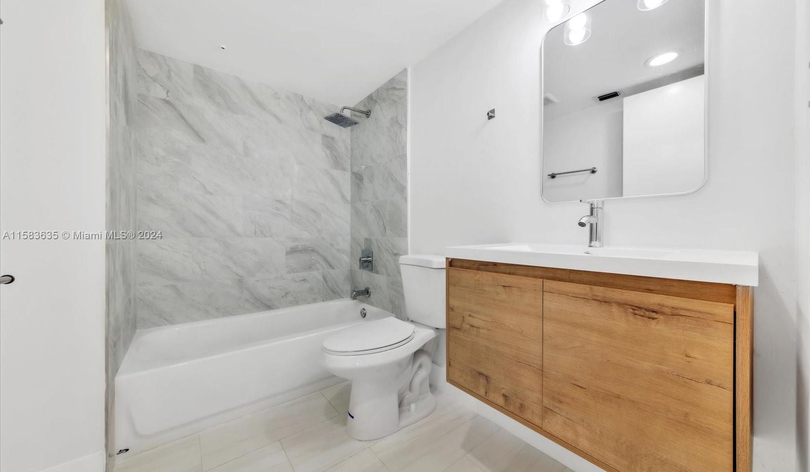 HAWTHORNE AT CENTURY VILL - Residential