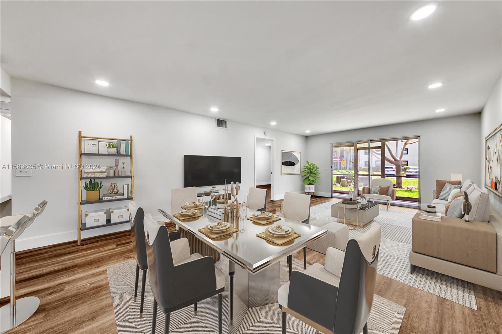 HAWTHORNE AT CENTURY VILL - Residential