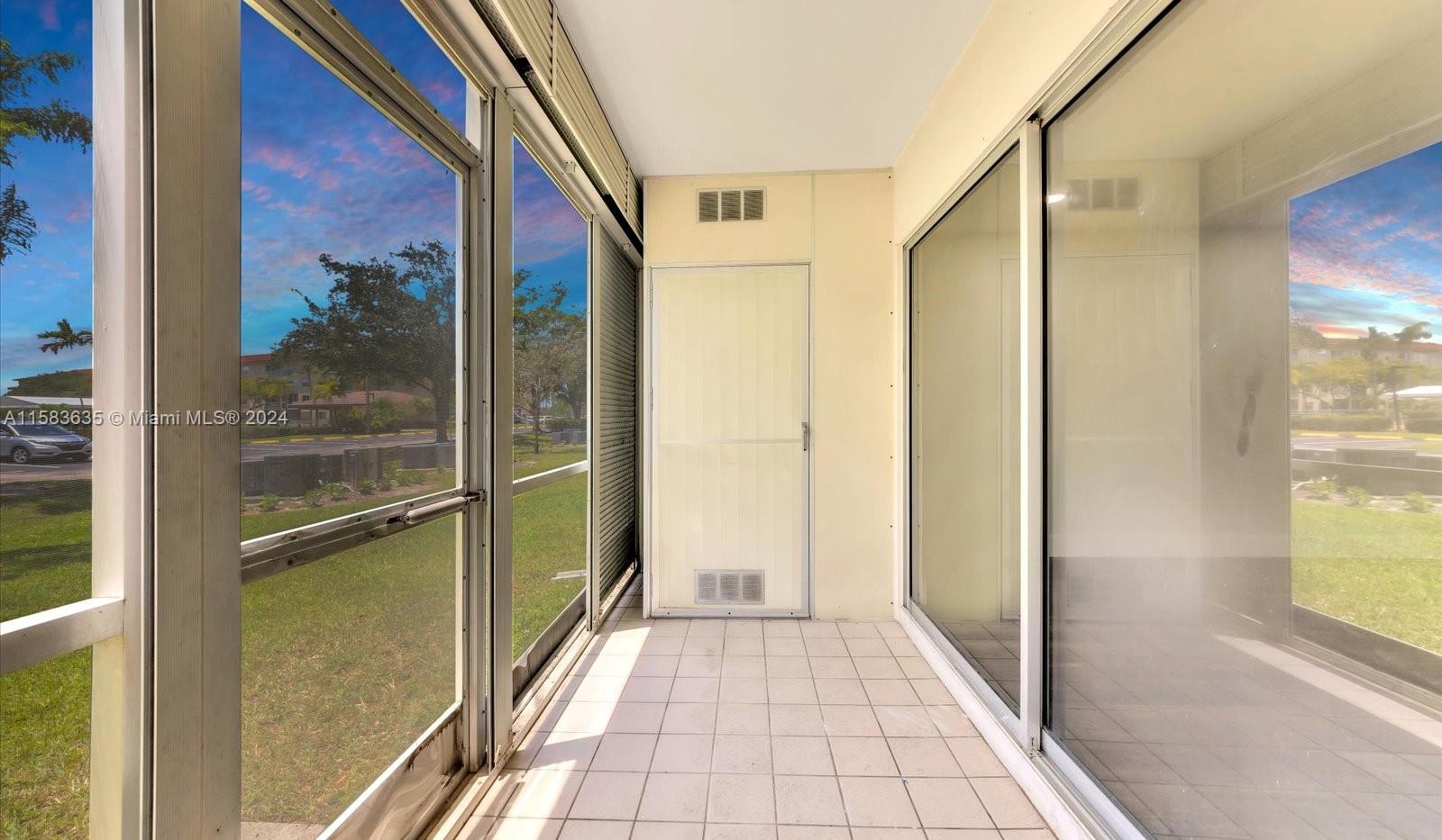 HAWTHORNE AT CENTURY VILL - Residential