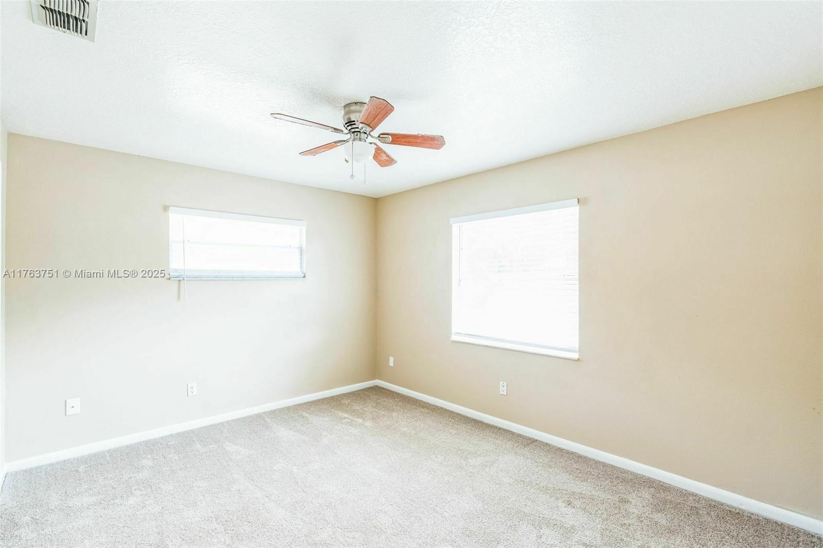 Laurel Spgs - Residential
