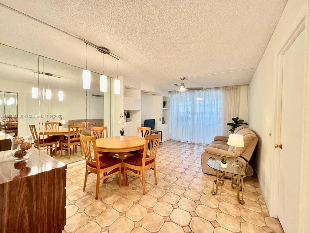 LIME BAY CONDOMINIUM 8 - Residential