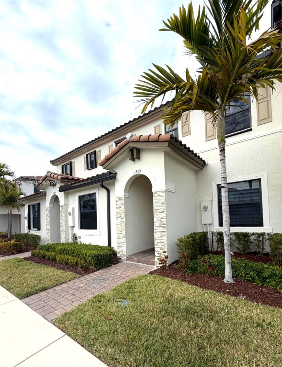 SILVER PALM RESIDENTIAL H - Residential