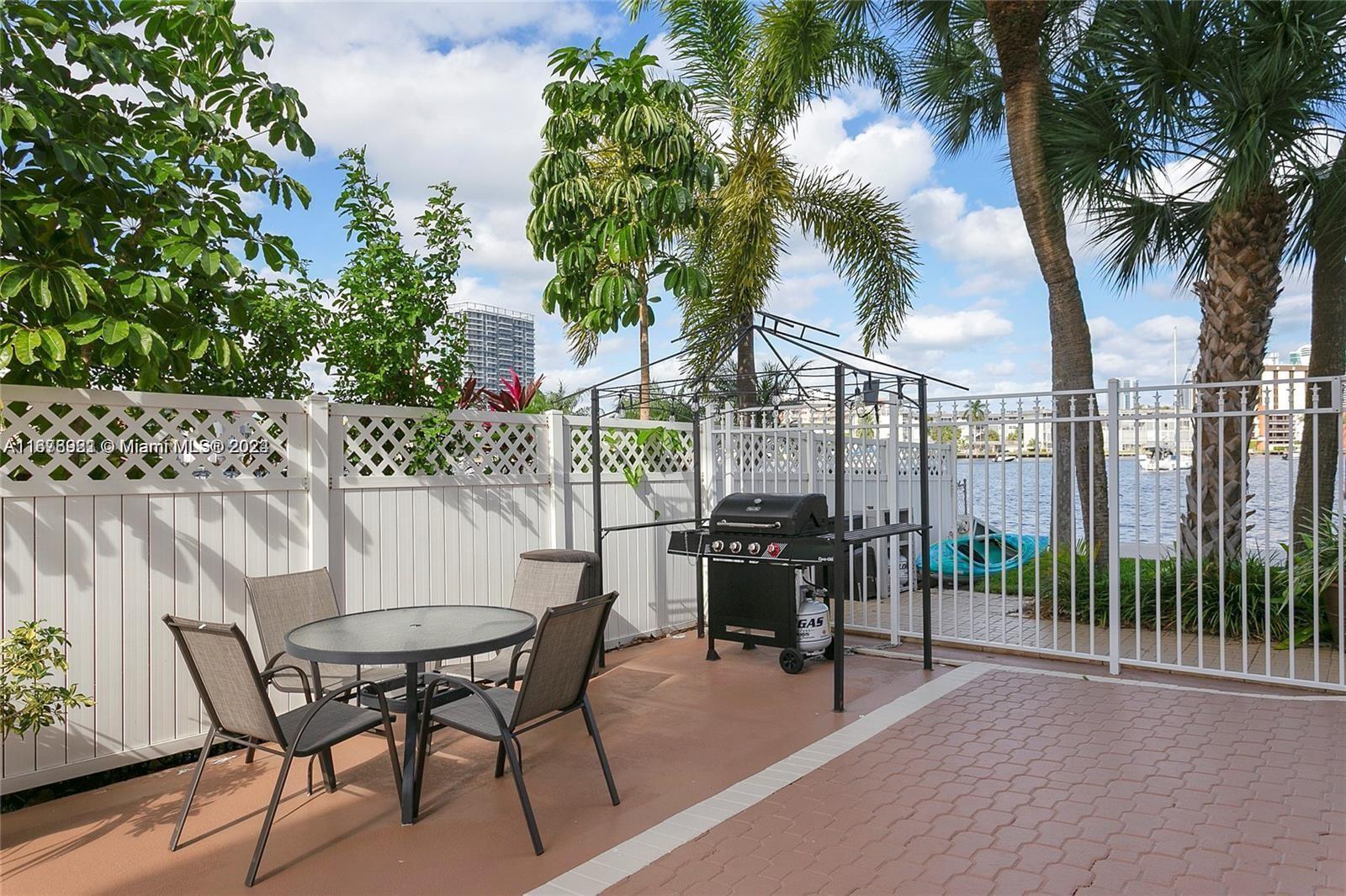 PARADISE TOWERS CO-OP - Residential Lease