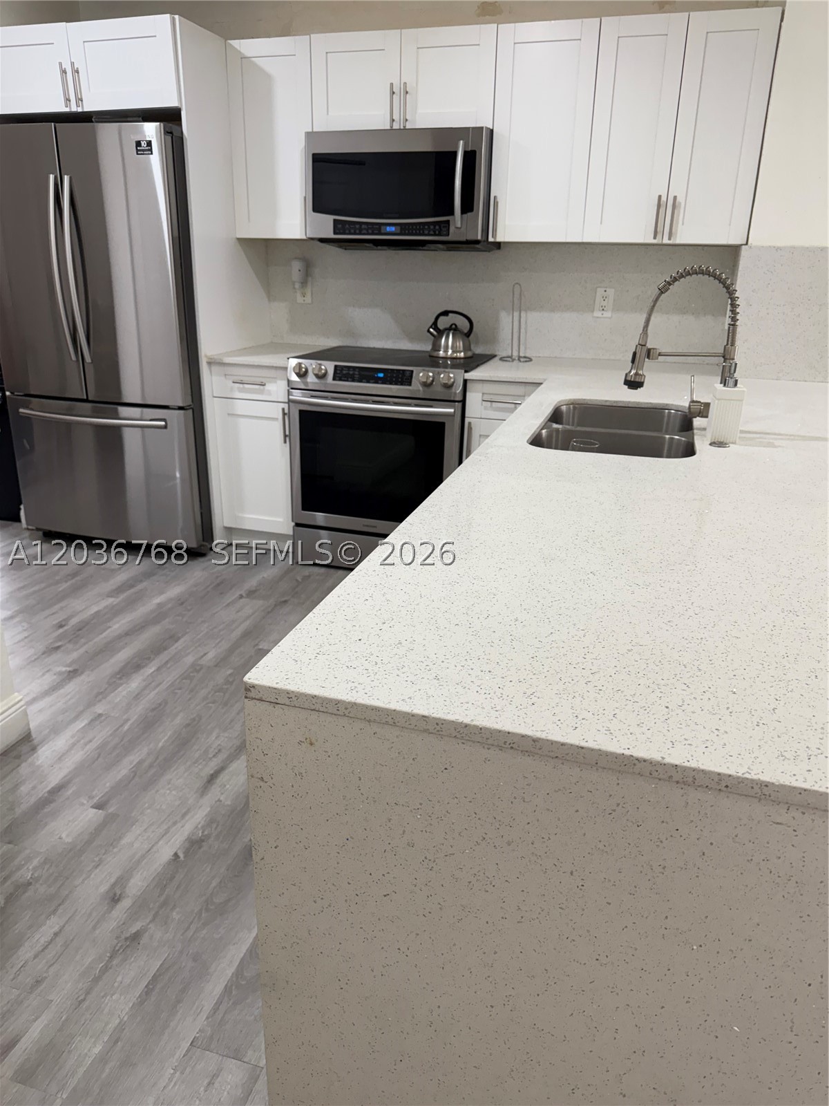 WALDMAN PLAT - Residential