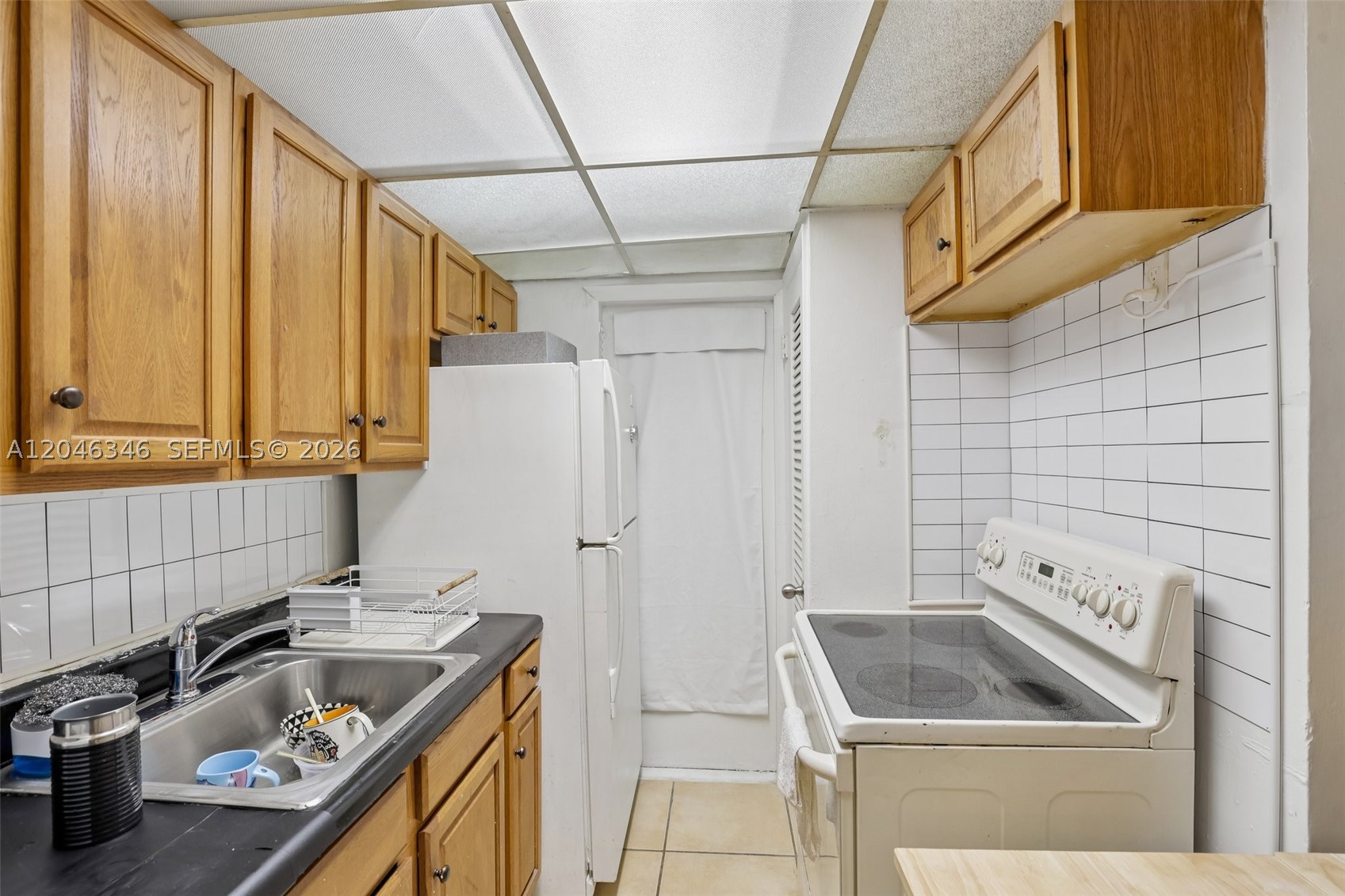 THE PALMS 51 CONDO - Residential