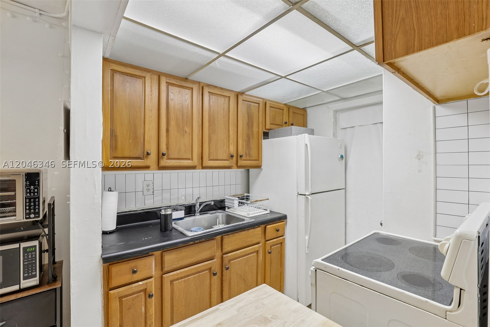 THE PALMS 51 CONDO - Residential