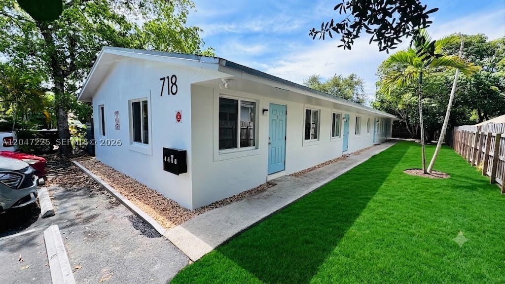 EVERGLADE LAND SALES CO - Residential Lease