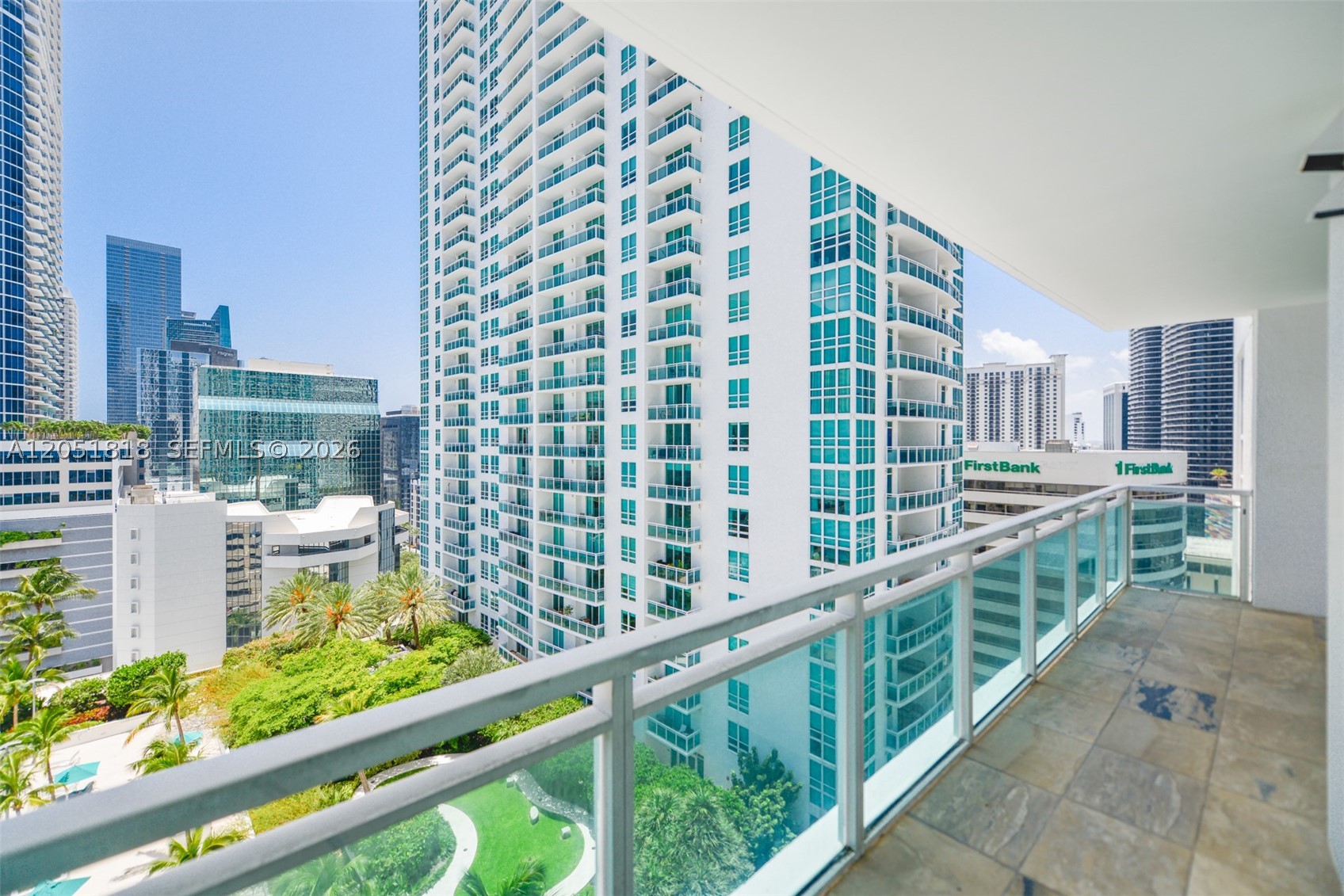 THE PLAZA 851 BRICKELL CO - Residential