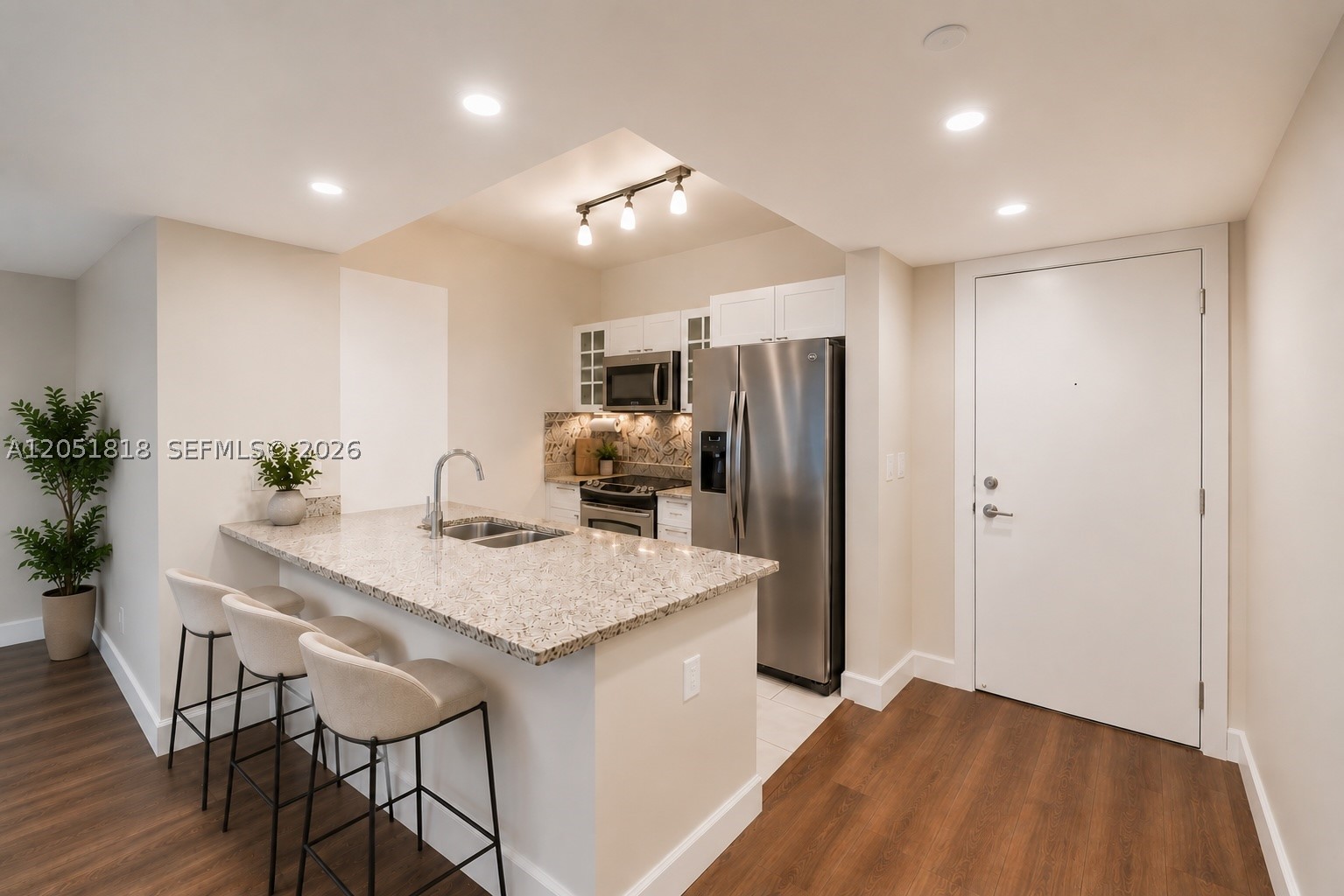 THE PLAZA 851 BRICKELL CO - Residential