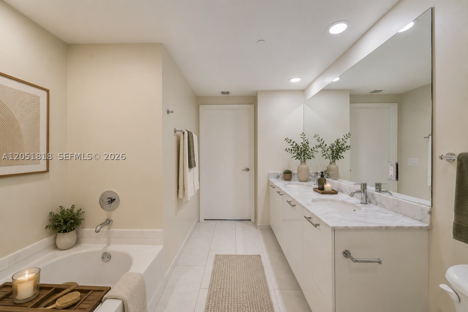 THE PLAZA 851 BRICKELL CO - Residential