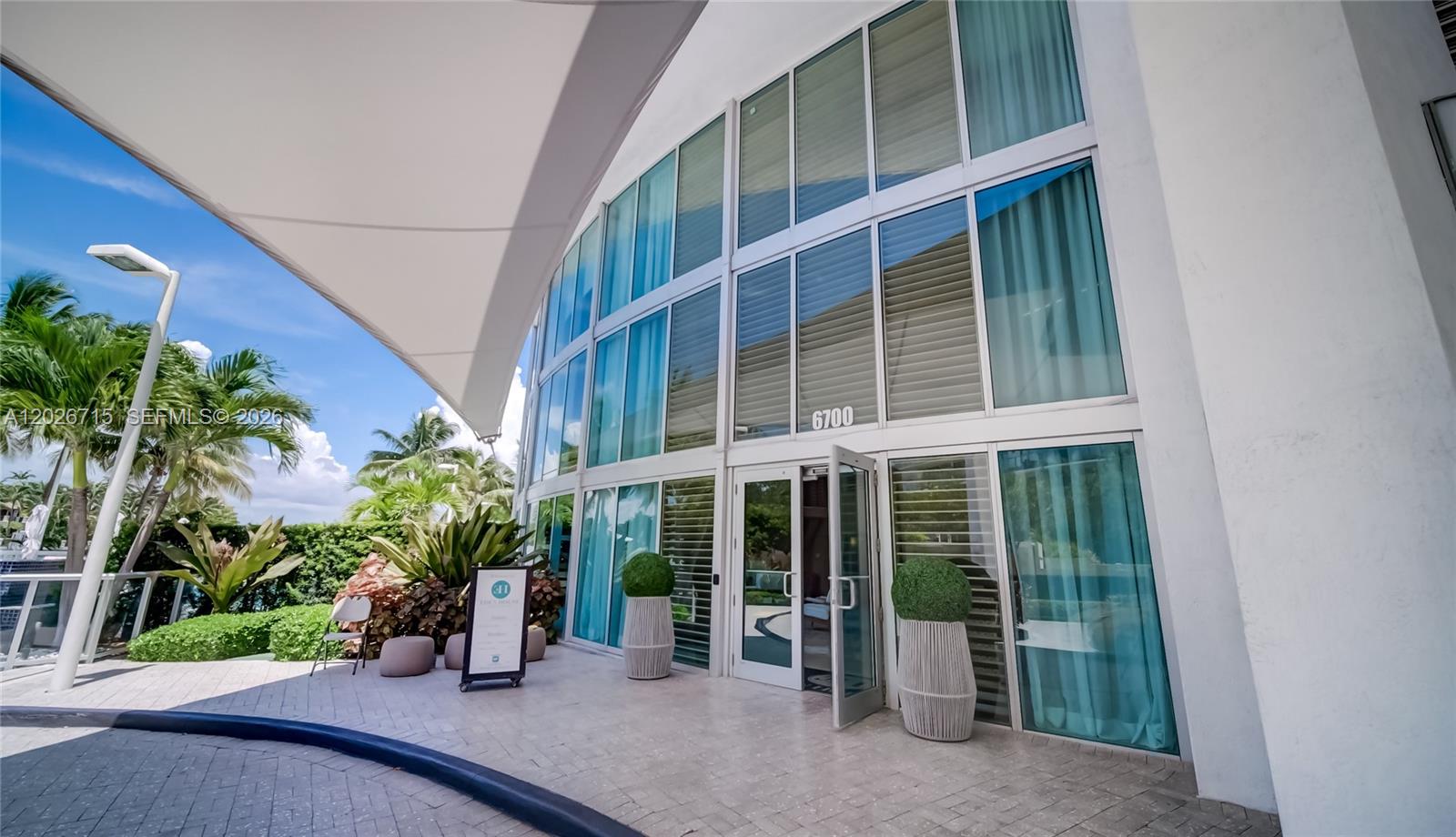 EDEN HOUSE CONDO - Residential