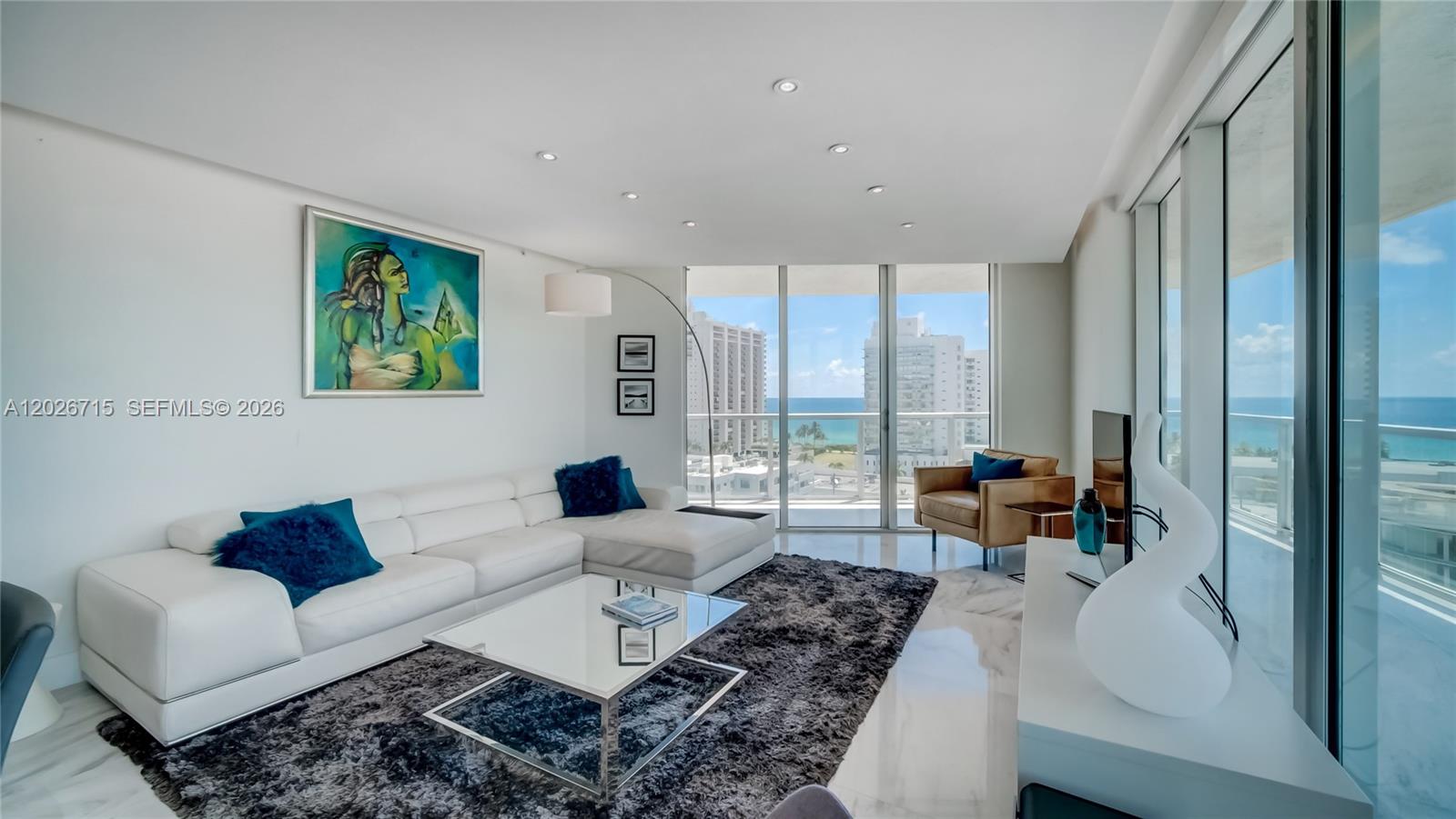 EDEN HOUSE CONDO - Residential