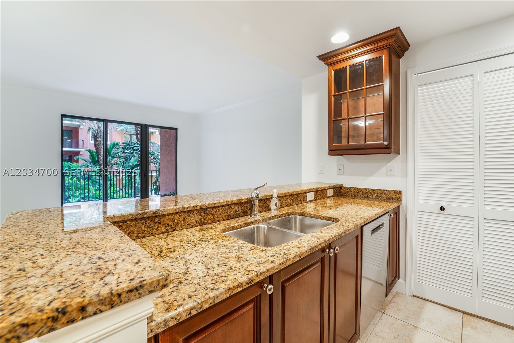 ANDALUSIA CONDO RESIDENCE - Residential