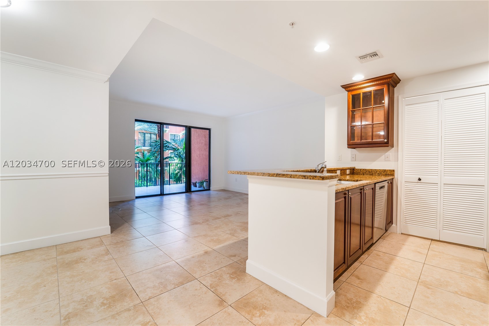 ANDALUSIA CONDO RESIDENCE - Residential
