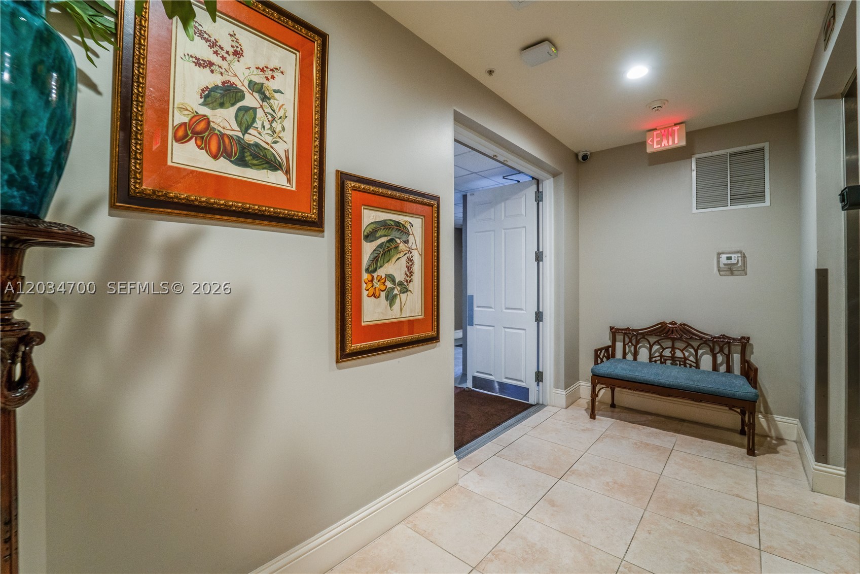 ANDALUSIA CONDO RESIDENCE - Residential