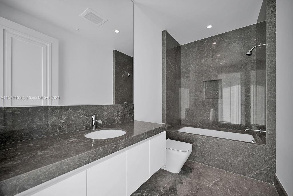 Estates at Acqualina - Residential