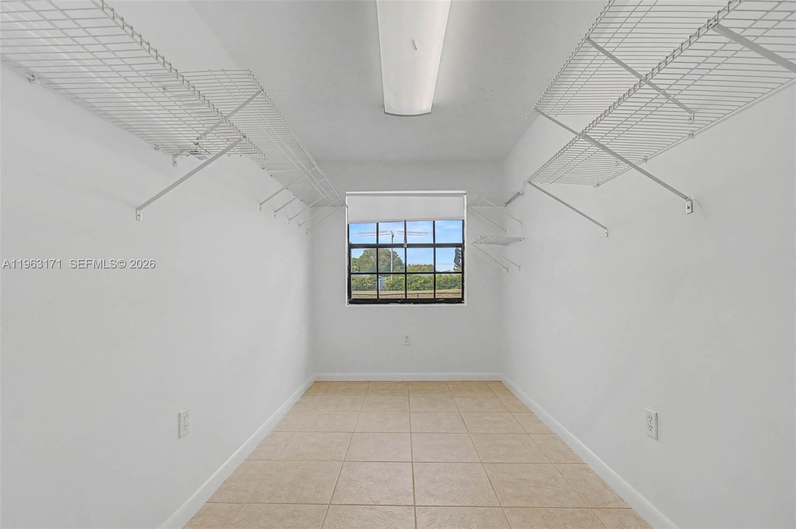 WINSTON PARK UNIT 6 - Residential