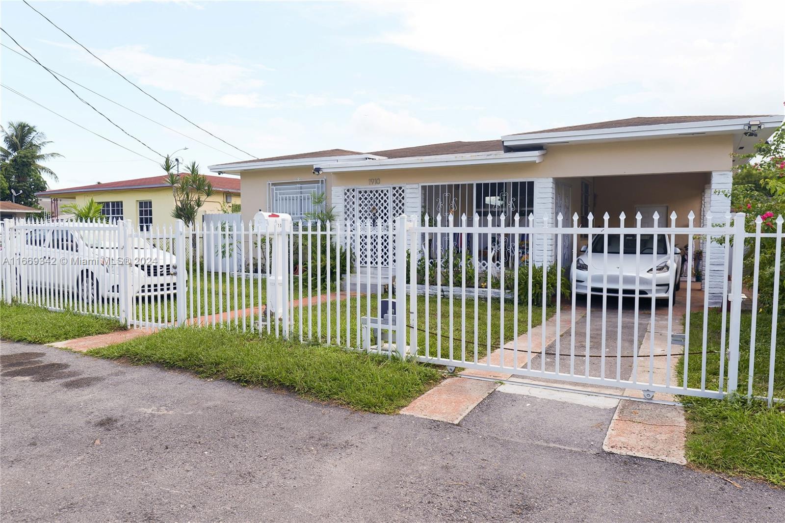 ORANGE RIDGE EAST - Residential