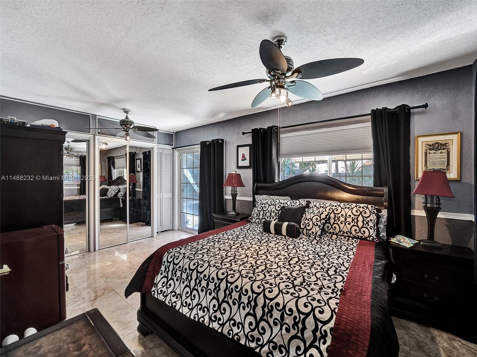 LAUDERDALE GOLF ESTATES - Residential