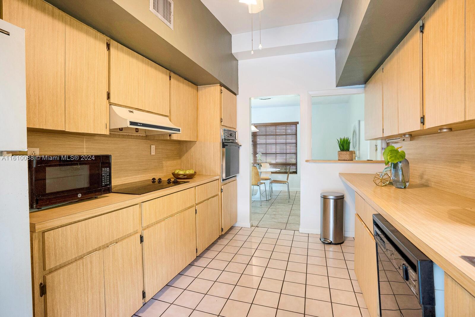 ORCHARD ESTATES - Residential