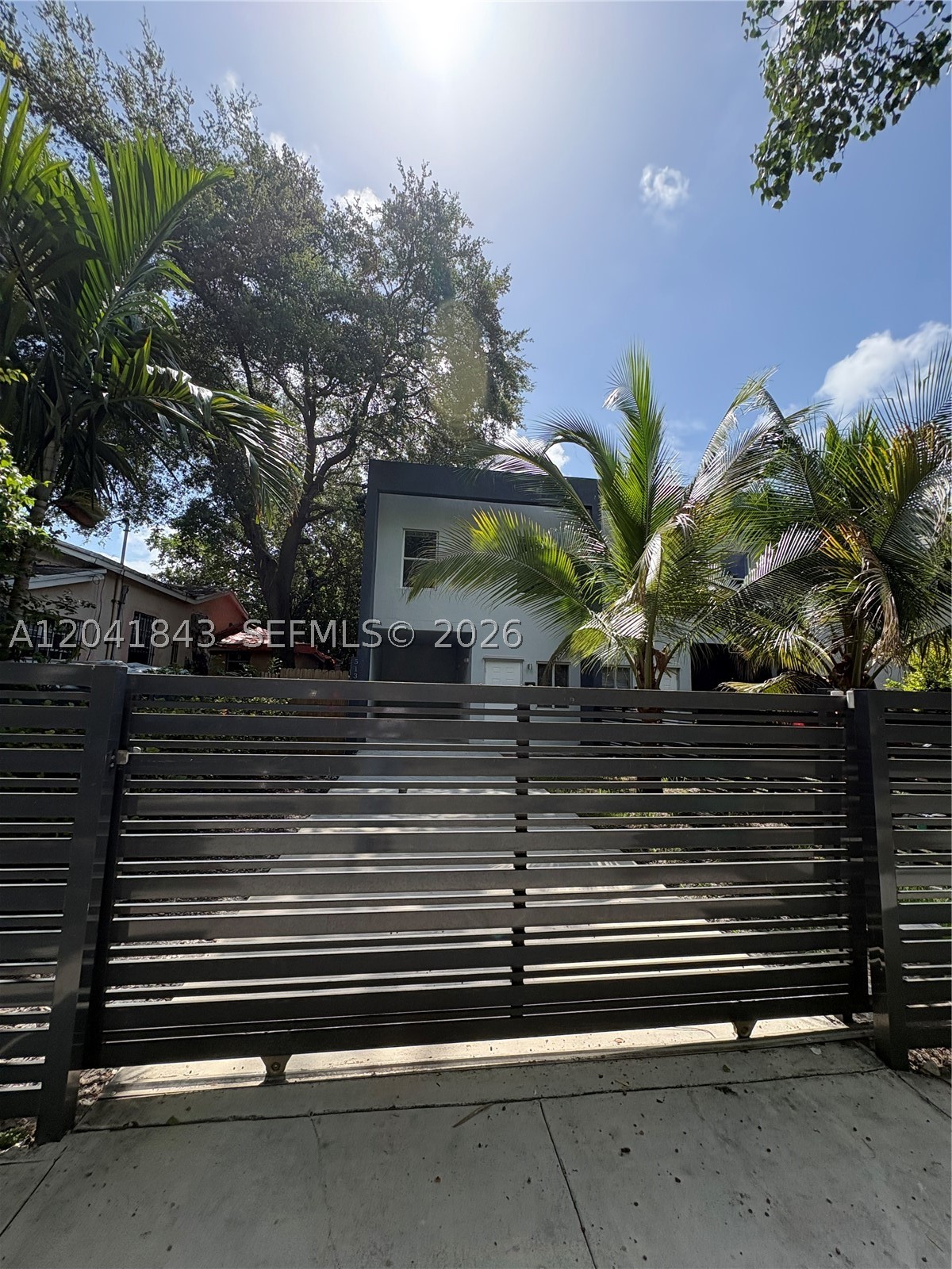 FLAGLER GROVE ESTATES EXT - Residential Lease