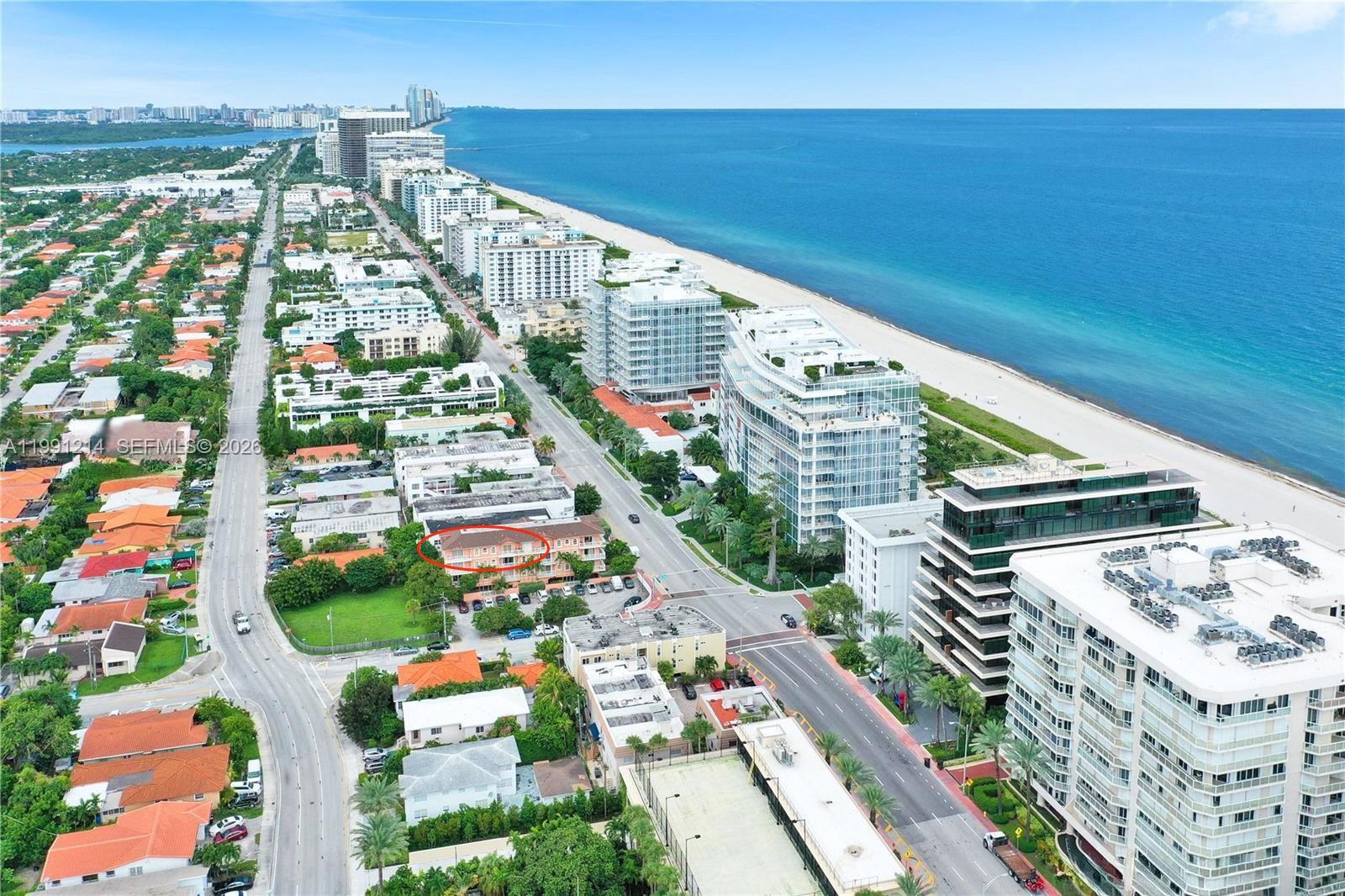 MEDITERRANEAN CONDO - Residential