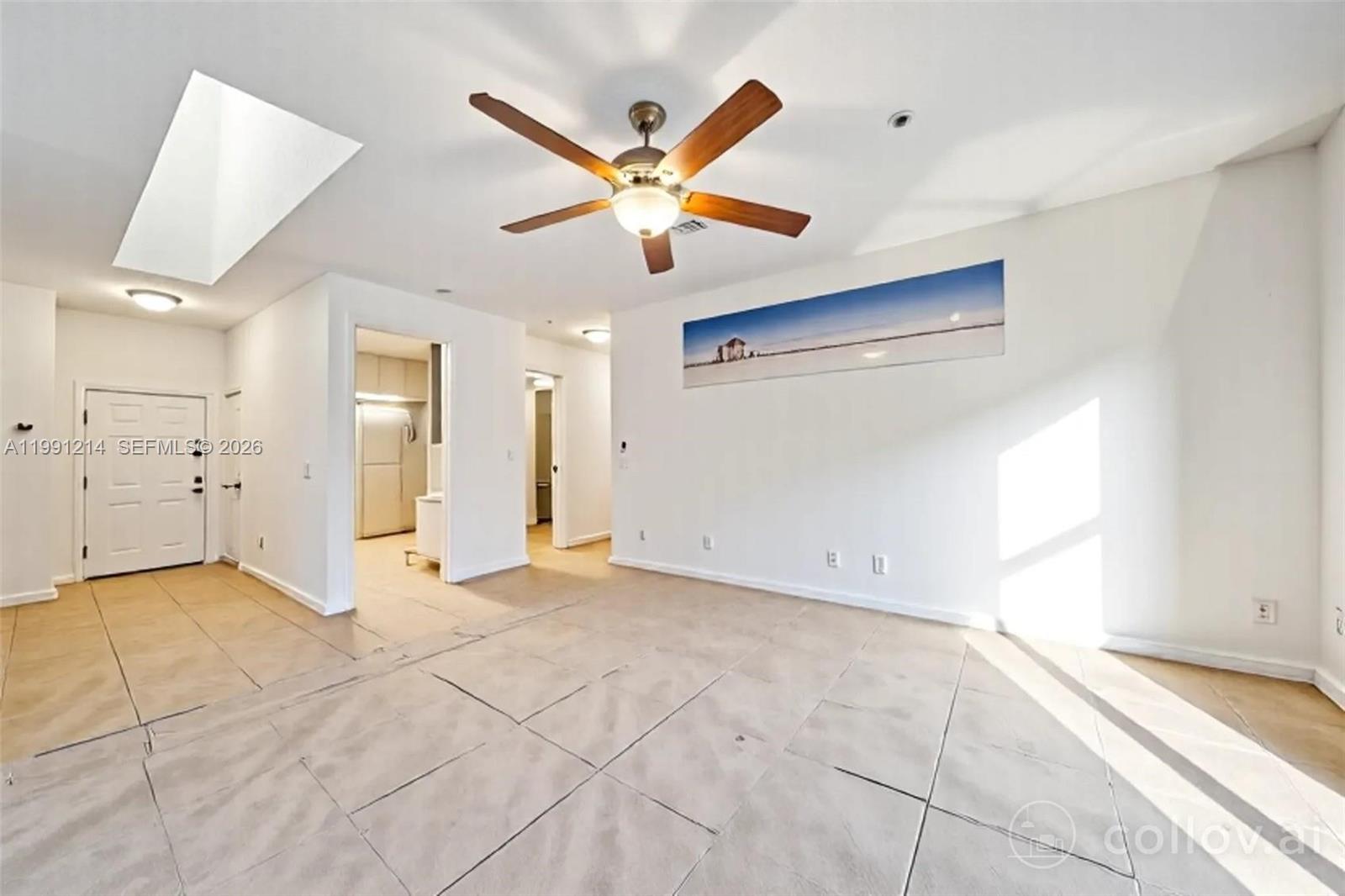 MEDITERRANEAN CONDO - Residential