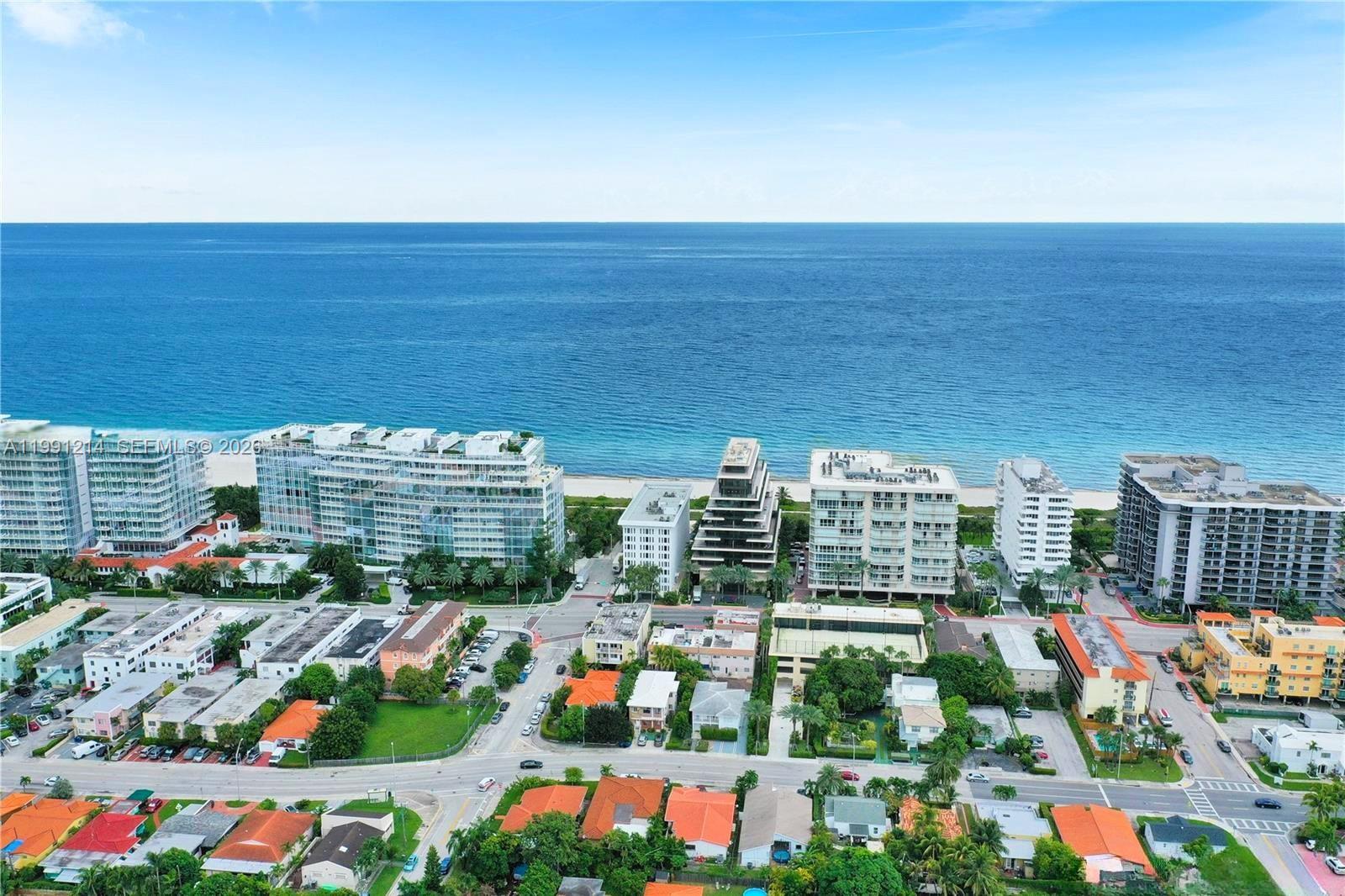 MEDITERRANEAN CONDO - Residential