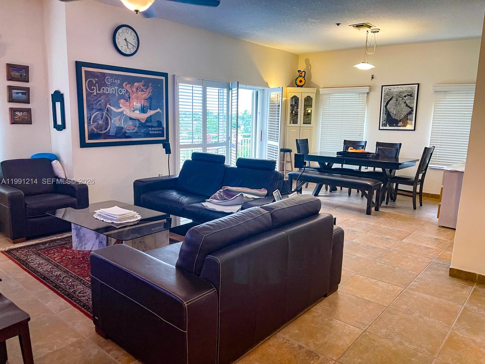 MEDITERRANEAN CONDO - Residential