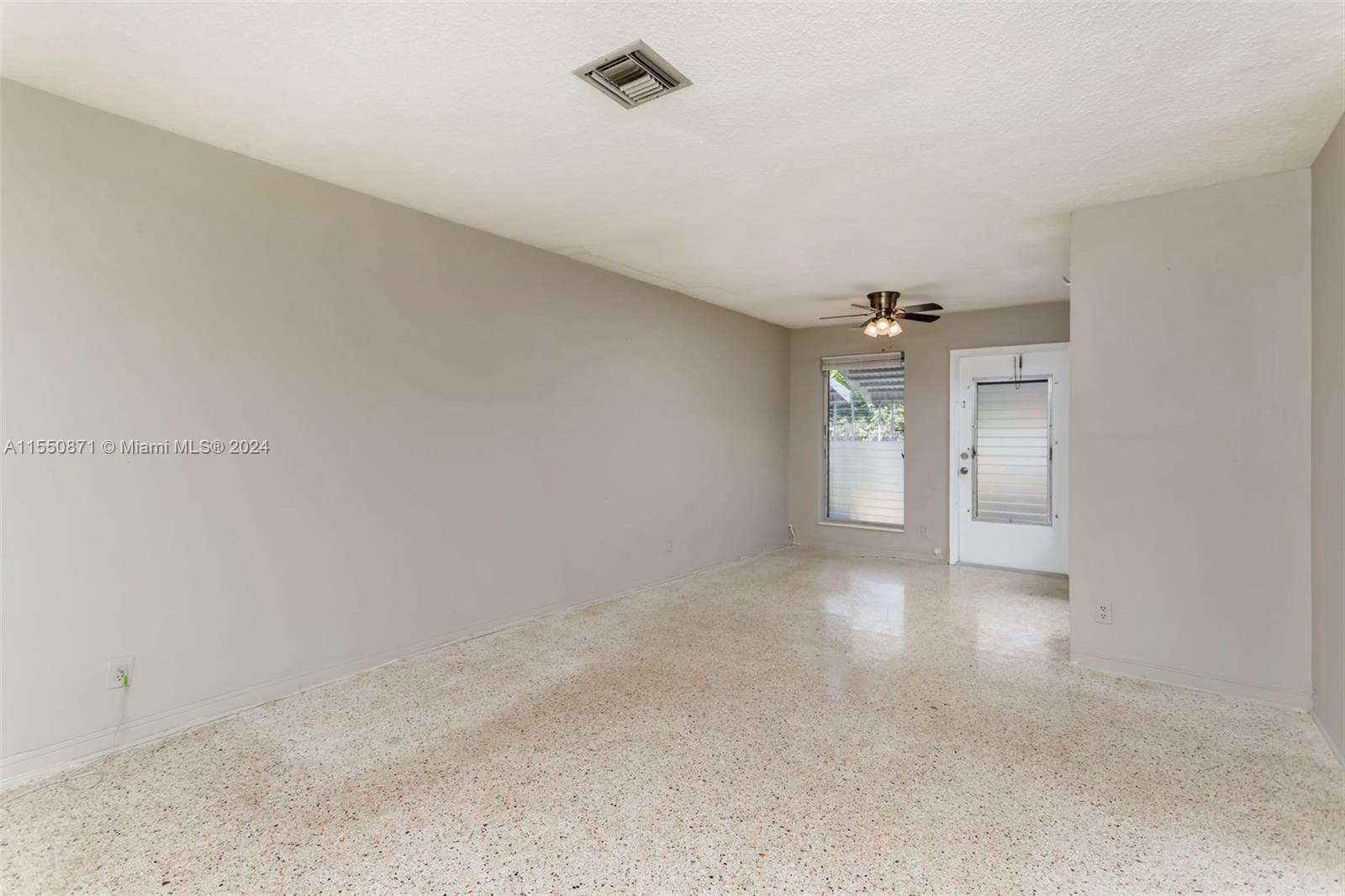 CORONET ISLE CONDOMINIUM - Residential Lease