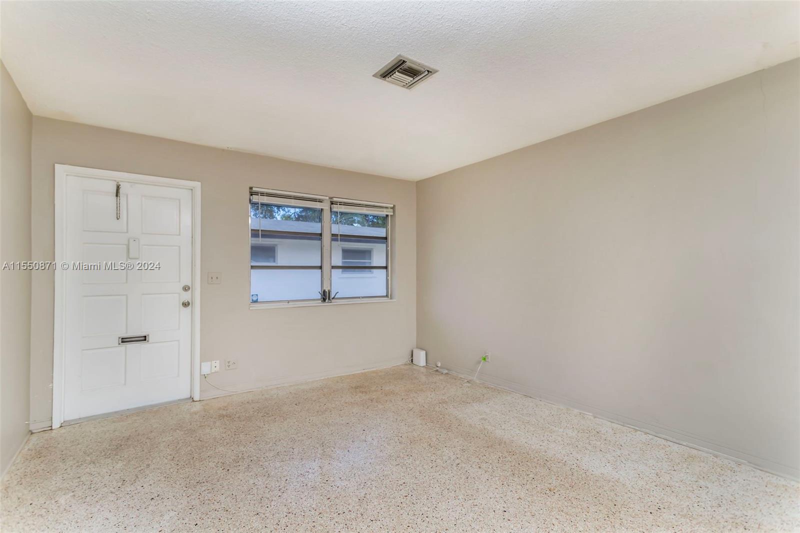 CORONET ISLE CONDOMINIUM - Residential Lease