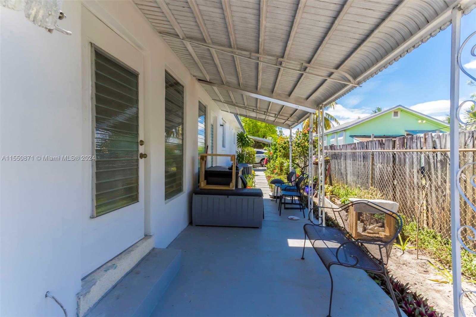 CORONET ISLE CONDOMINIUM - Residential Lease