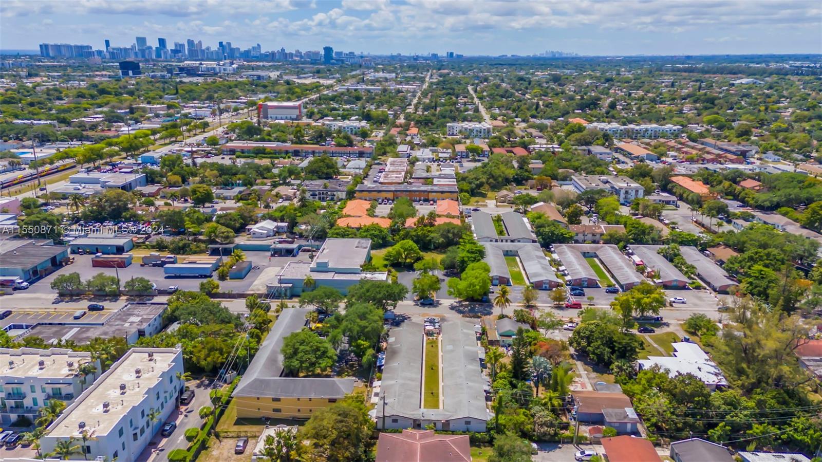 CORONET ISLE CONDOMINIUM - Residential Lease