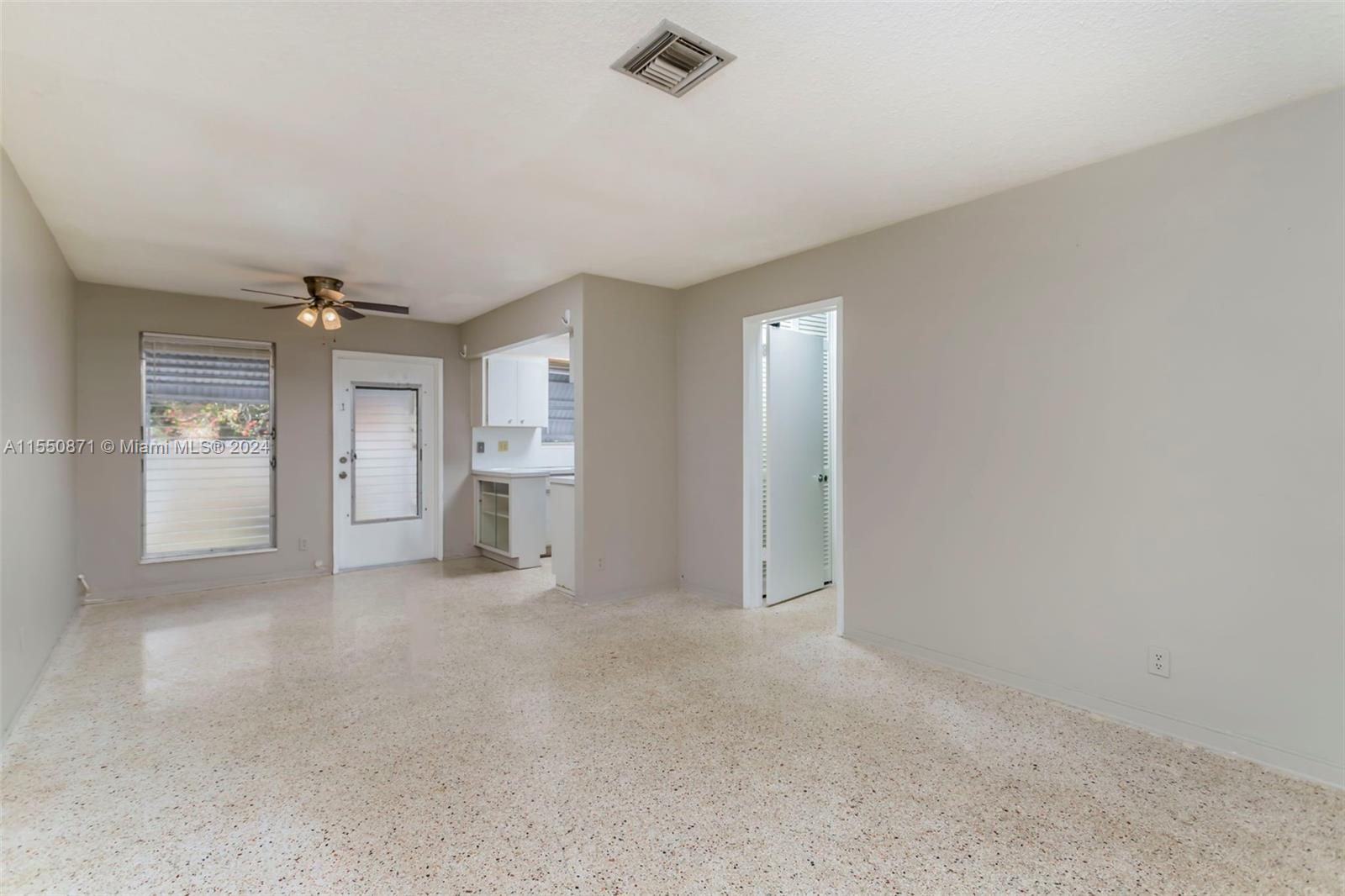 CORONET ISLE CONDOMINIUM - Residential Lease