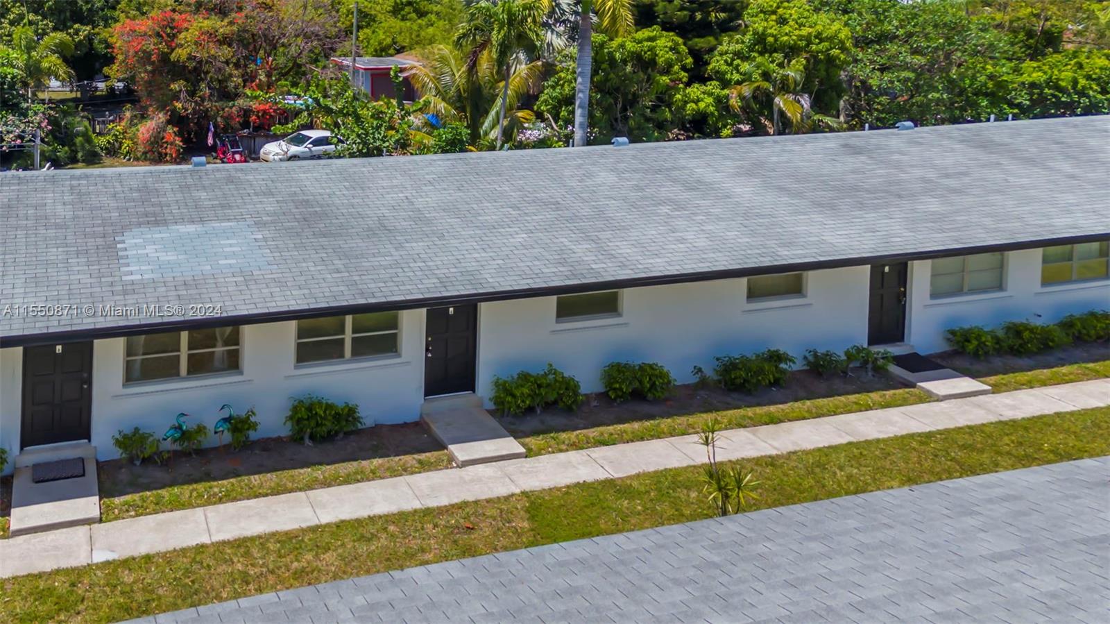 CORONET ISLE CONDOMINIUM - Residential Lease