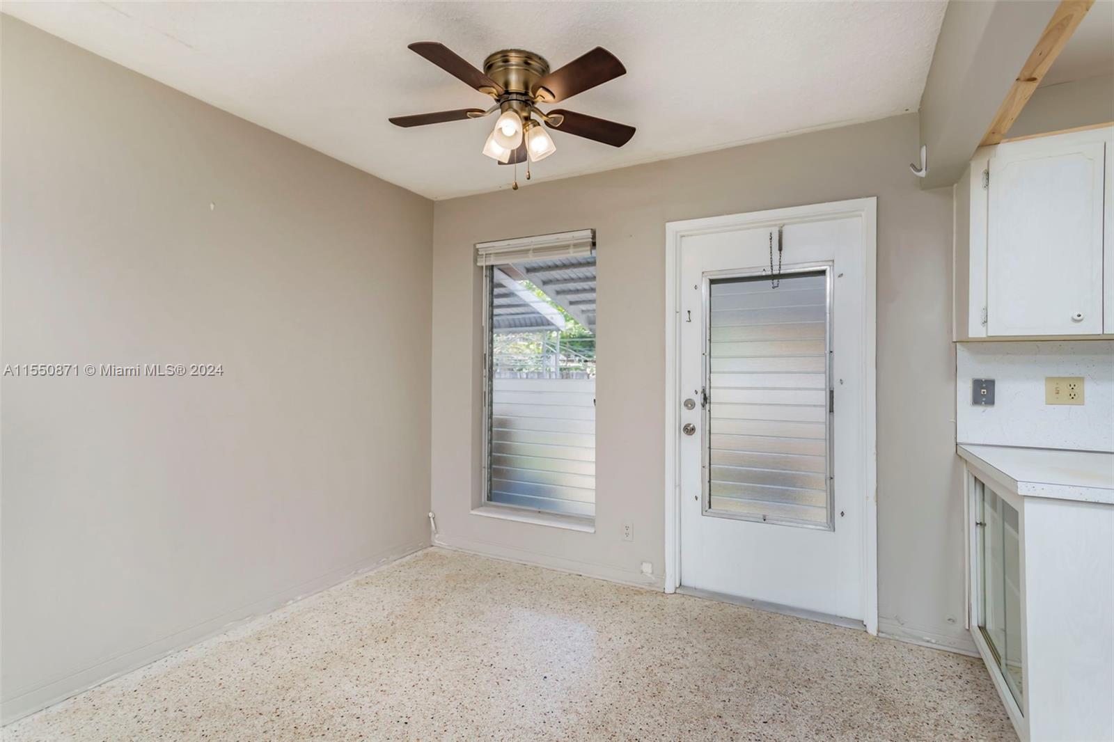 CORONET ISLE CONDOMINIUM - Residential Lease