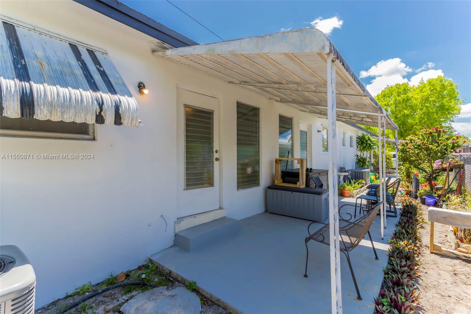 CORONET ISLE CONDOMINIUM - Residential Lease