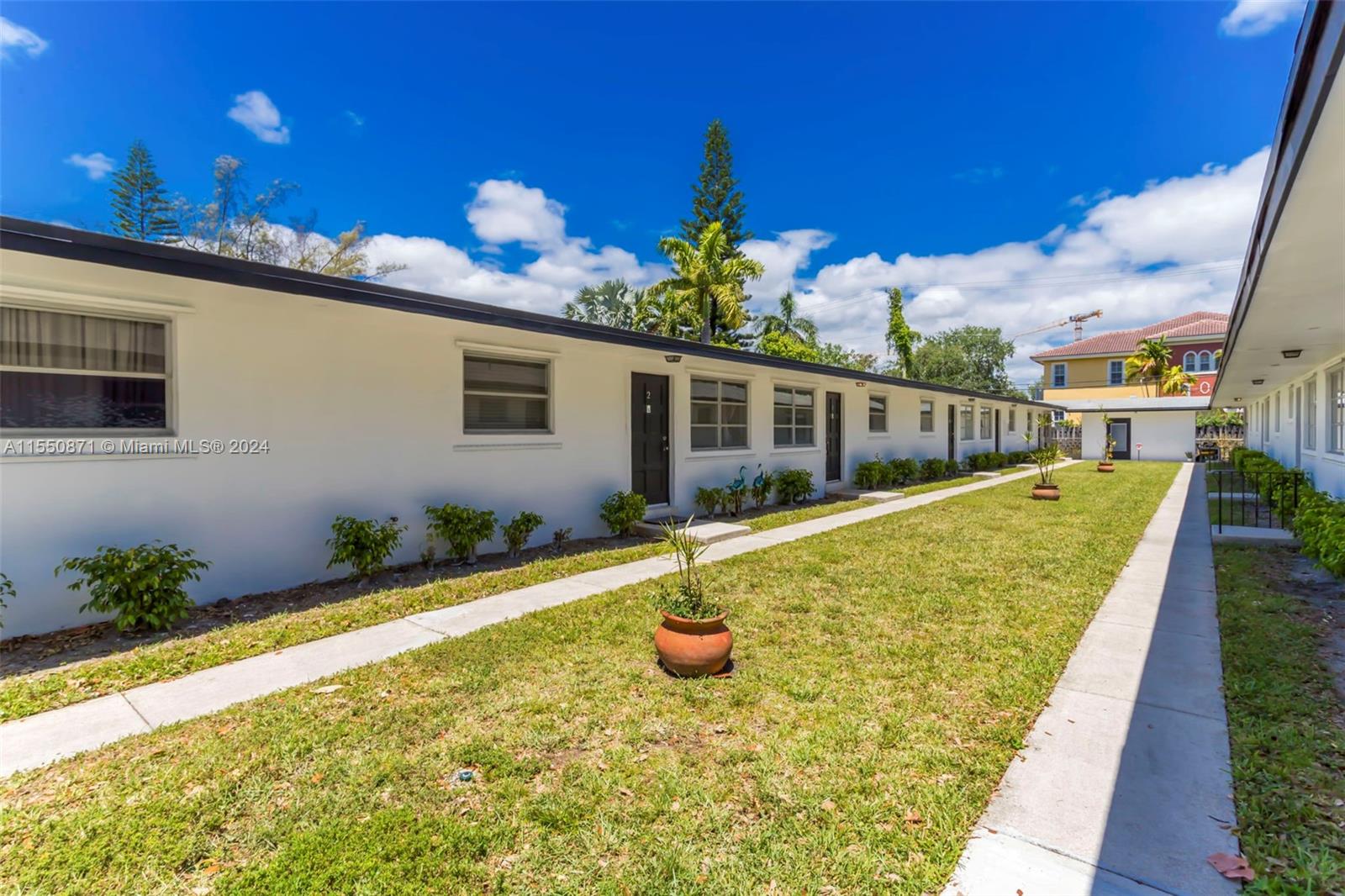 CORONET ISLE CONDOMINIUM - Residential Lease