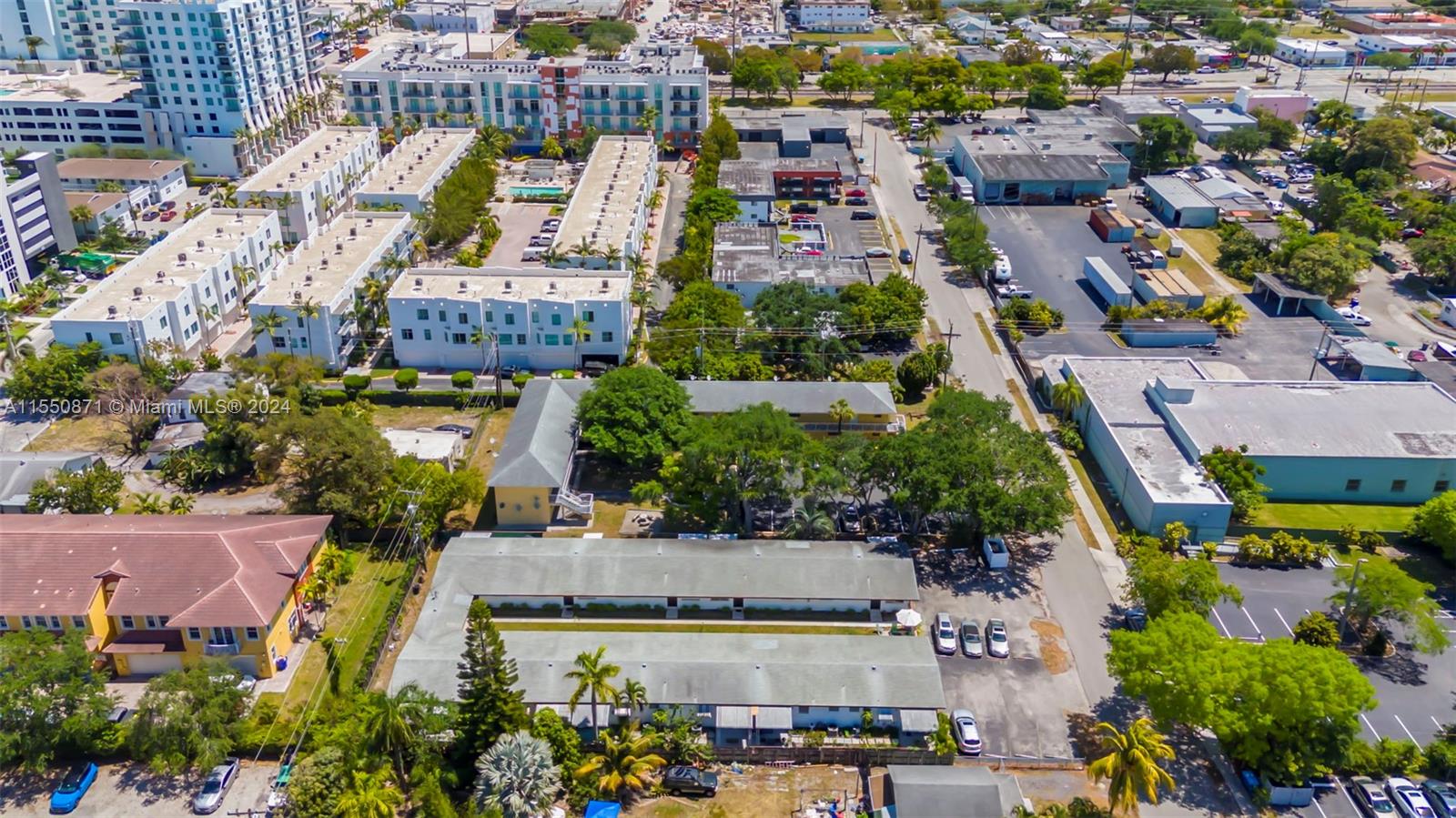 CORONET ISLE CONDOMINIUM - Residential Lease