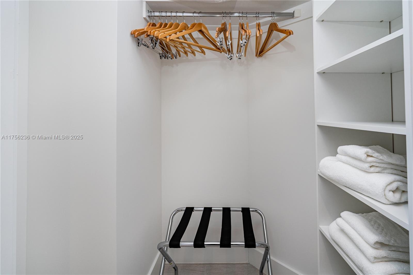 4010 SOUTH OCEAN CONDO - Residential