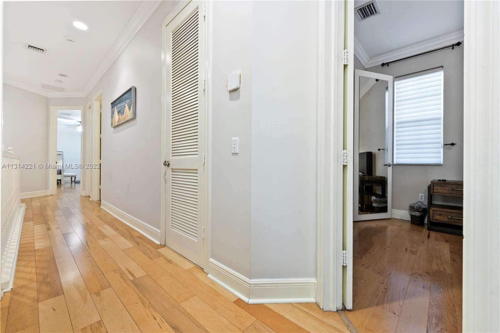 TARPON RIVER - Residential Lease